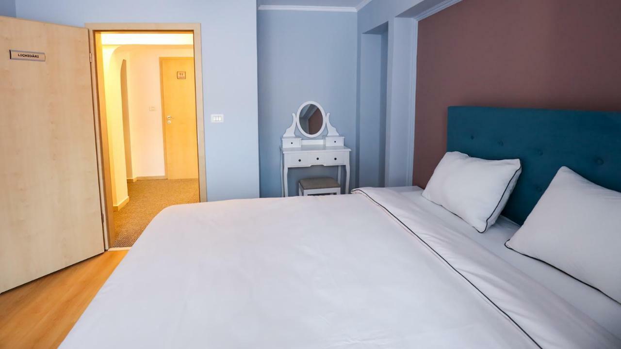 Old Square Apartments 5 Τιμισοάρα Εξωτερικό φωτογραφία